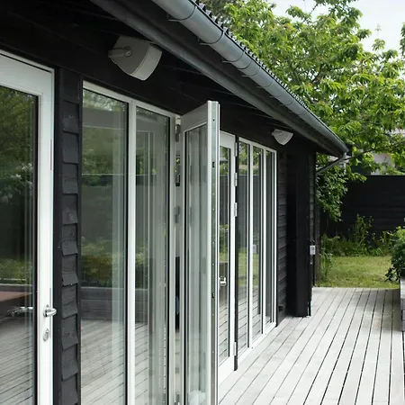 Calm In Modern House Near Water *