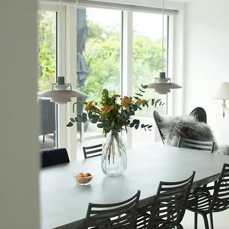 Calm In Modern House Near Water Tatil Evi Vejby